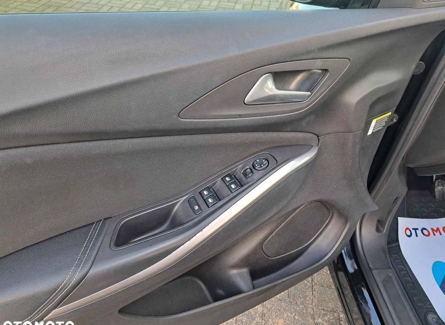 Opel Grandland X cena 62900 przebieg: 106818, rok produkcji 2017 z Kościerzyna małe 191
